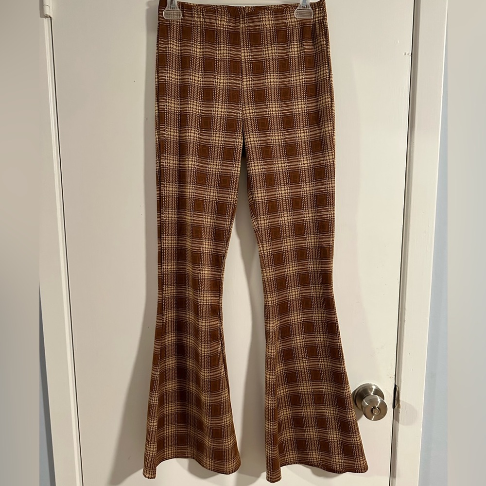 ✨Wild Fable 70s Flared Leggings✨